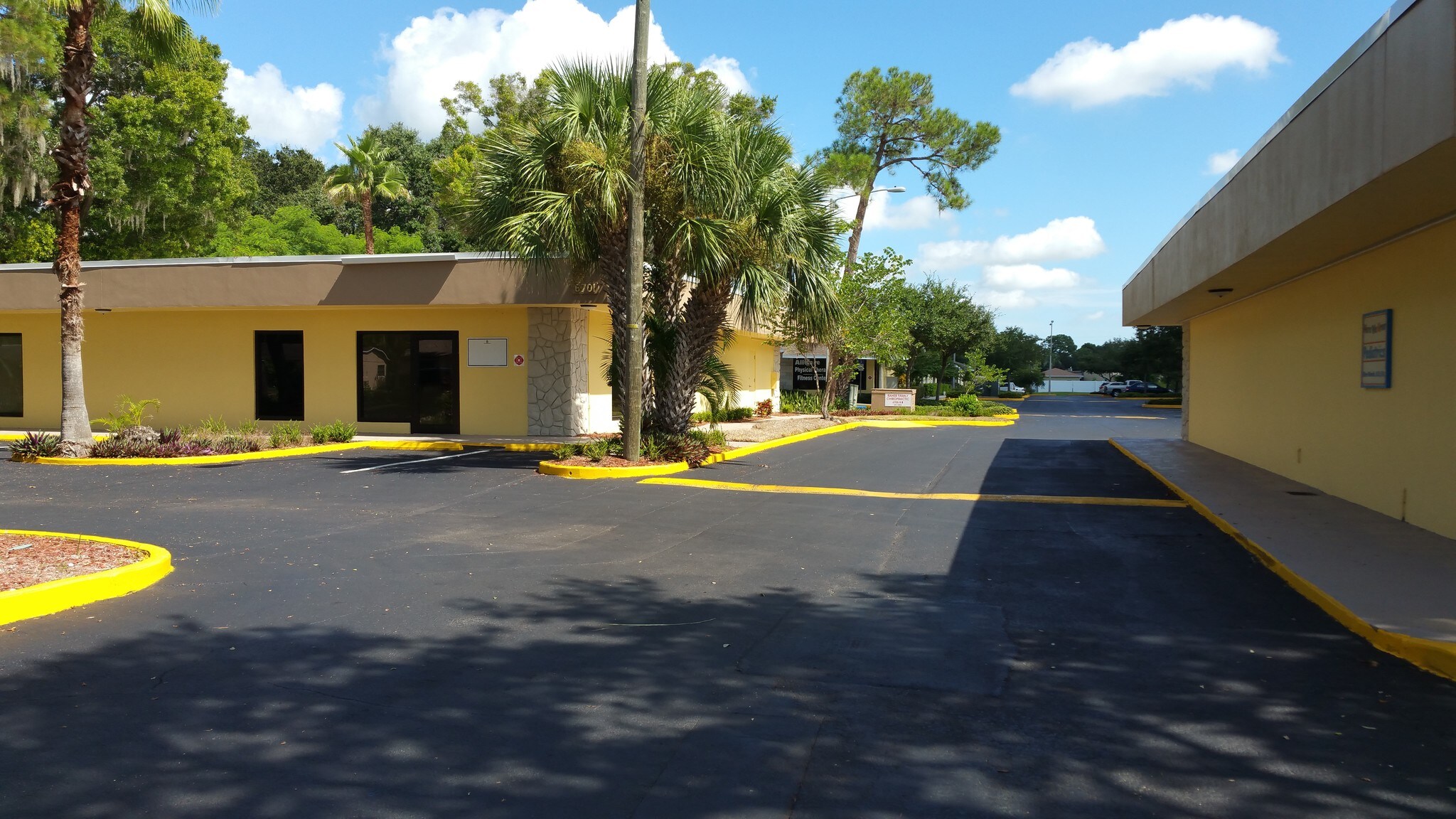 6701 38th Ave N, Saint Petersburg, FL for sale Primary Photo- Image 1 of 1