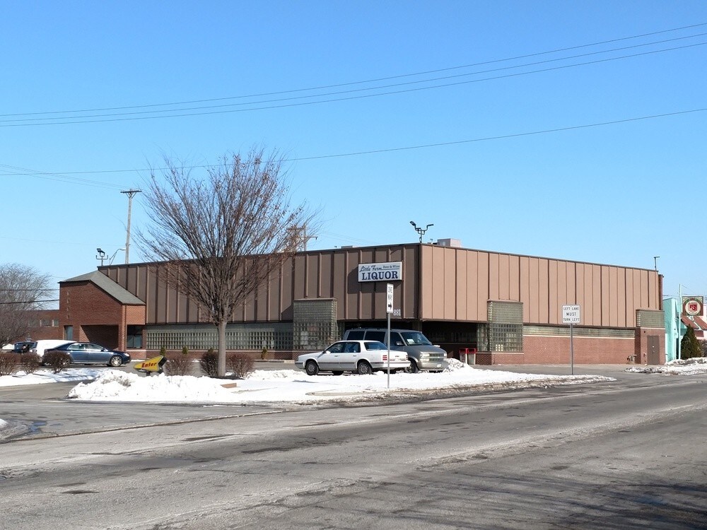 881 E Dixie Dr, West Carrollton, OH for lease Primary Photo- Image 1 of 14