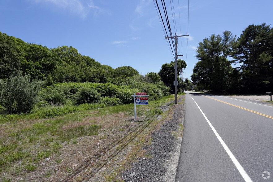 207 Liberty St, Pawcatuck, CT 06379