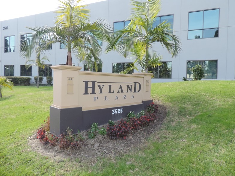 3525 Hyland Ave, Costa Mesa, CA for lease - Building Photo - Image 3 of 17