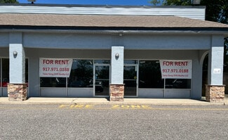 More details for 17 Semon Rd, Huntington, NY - Retail for Lease