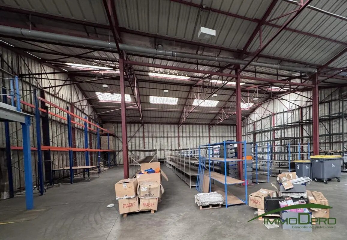 Industrial in Luneray for lease Interior Photo- Image 1 of 3