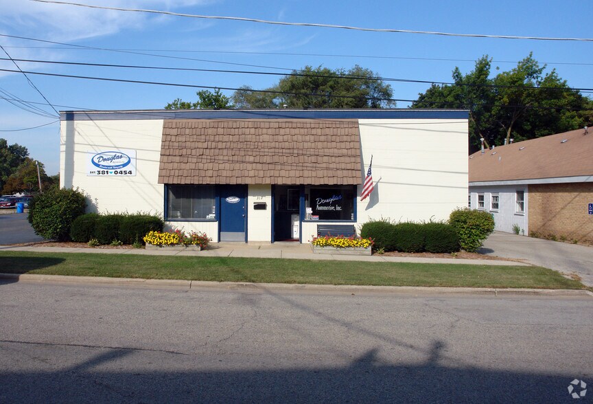 312 S Hager Ave, Barrington, IL for sale - Primary Photo - Image 1 of 1