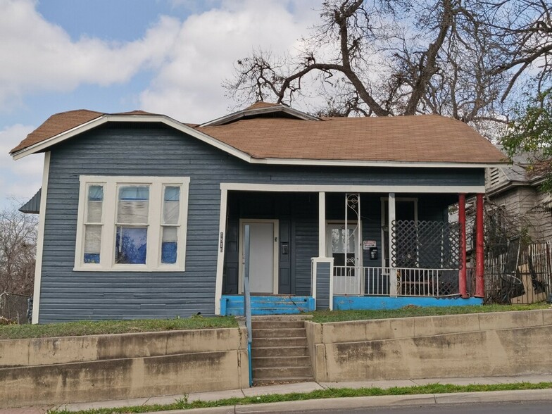 1815 E Houston St, San Antonio, TX for sale - Primary Photo - Image 1 of 1