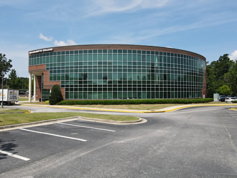 621 NW Frontage Rd, Augusta, GA for lease - Building Photo - Image 1 of 6