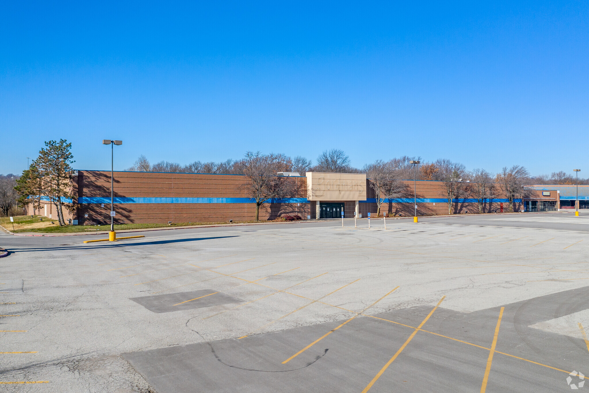 13500 40 Hwy, Independence, MO for sale Building Photo- Image 1 of 8