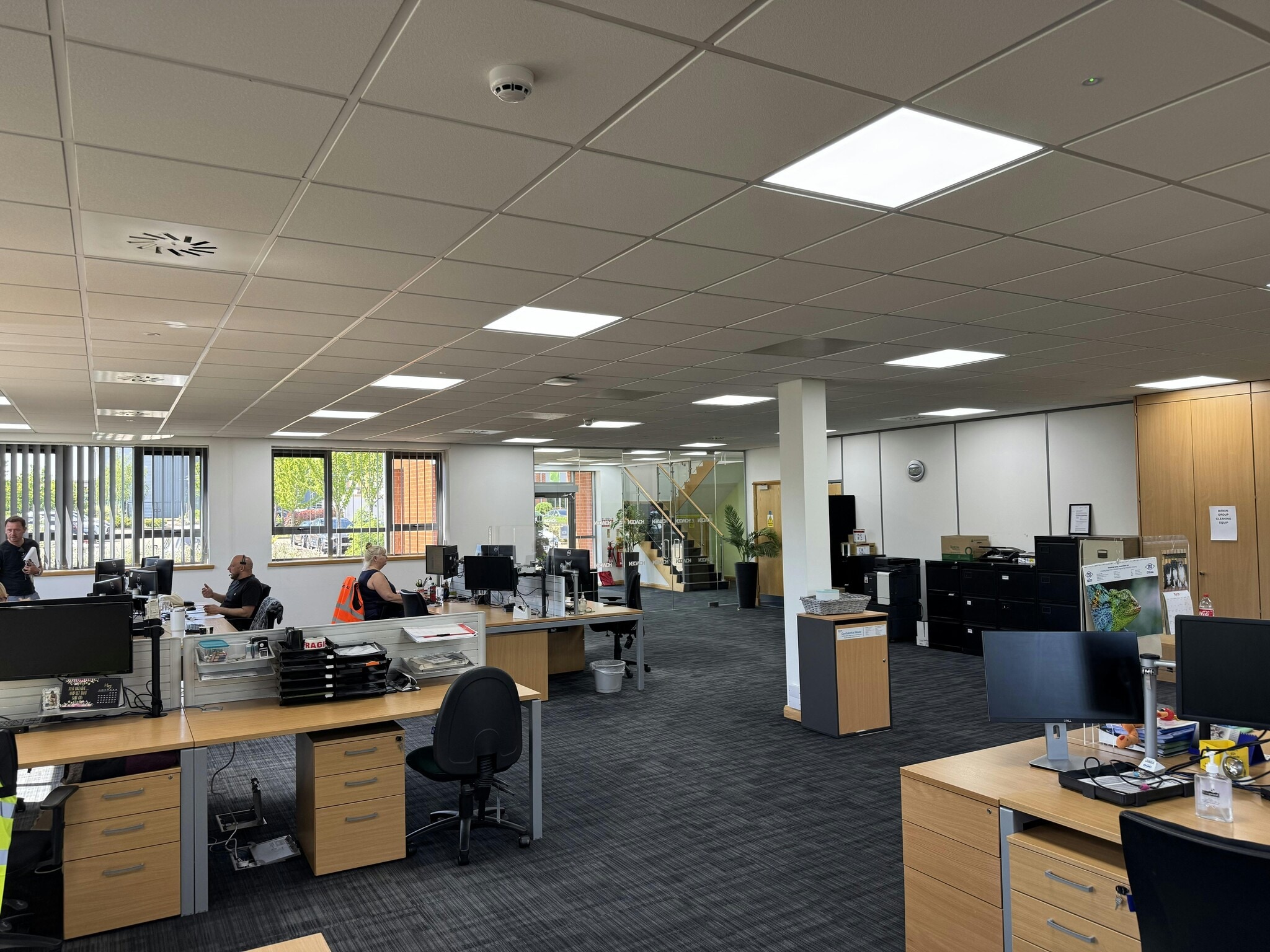 Saxon Ln, Northampton for lease Interior Photo- Image 1 of 2