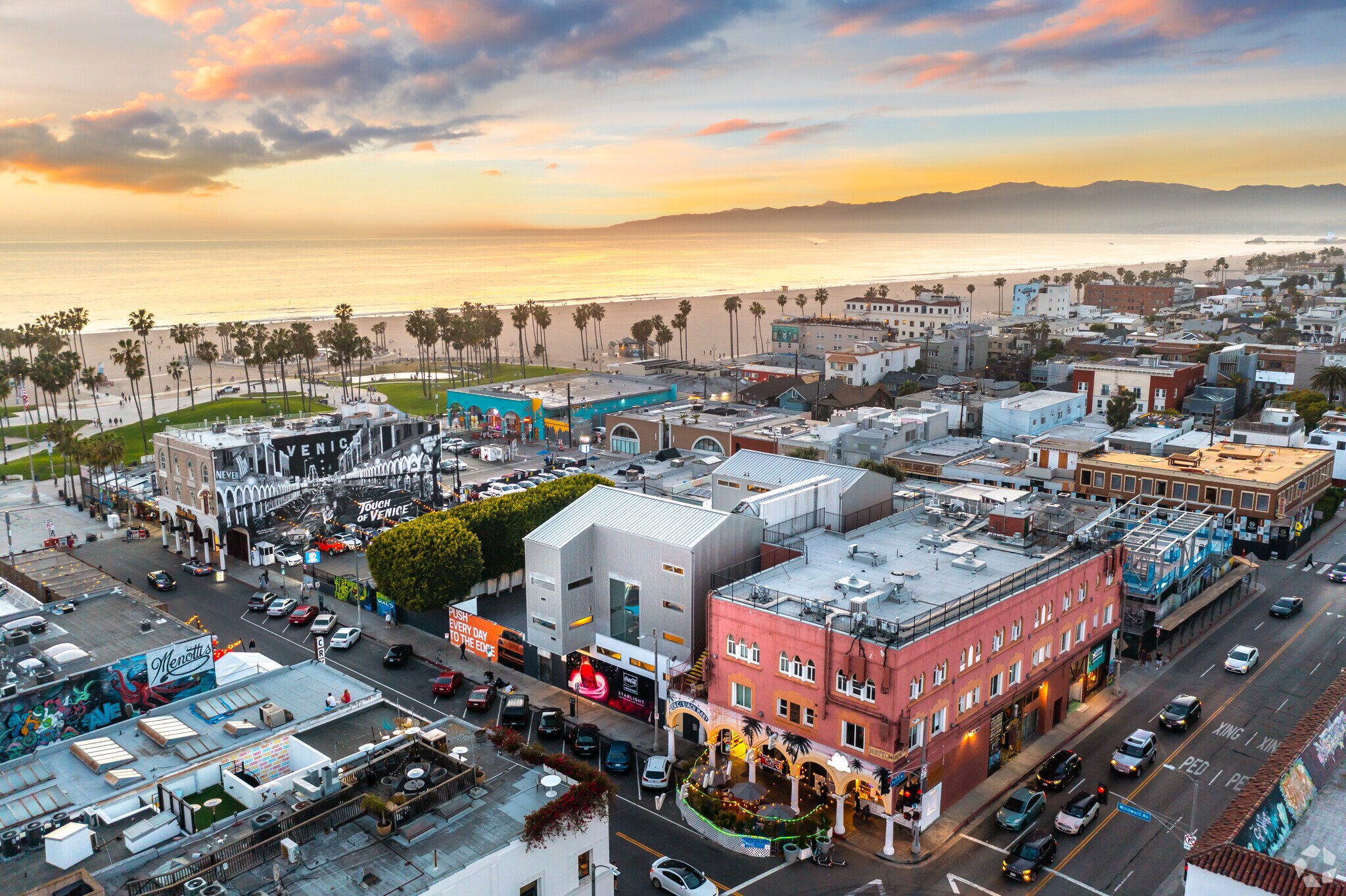 57-69 Windward Ave, Venice, CA for sale Primary Photo- Image 1 of 1