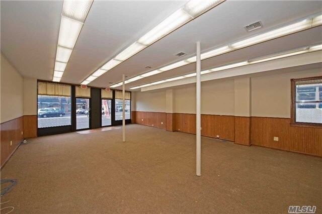 248-250 W Montauk Hwy, Lindenhurst, NY for sale Building Photo- Image 1 of 1