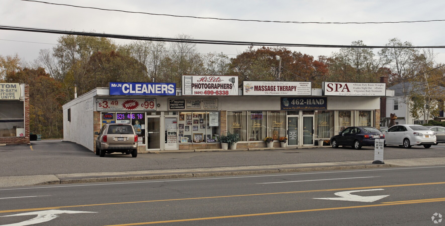 204208 Commack Rd, Commack, NY 11725