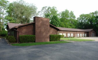 1801 Fuller Rd, West Des Moines IA - Parking Garage