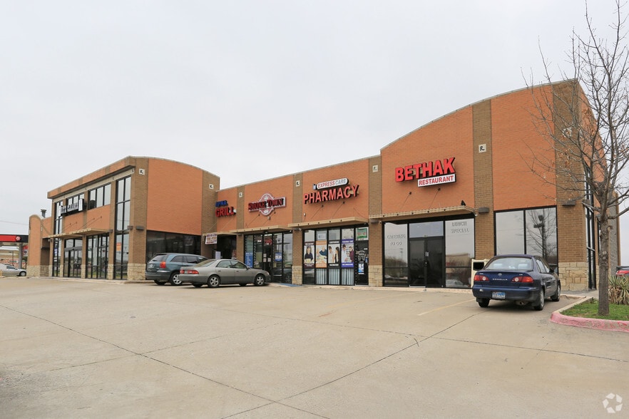 3648 Old Denton Rd, Carrollton, TX 75007