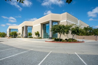 2856 Whiptail Loop, Carlsbad, CA for lease Interior Photo- Image 2 of 9