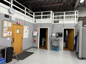 271 W 2950 S, Salt Lake City, UT for lease Interior Photo- Image 2 of 3