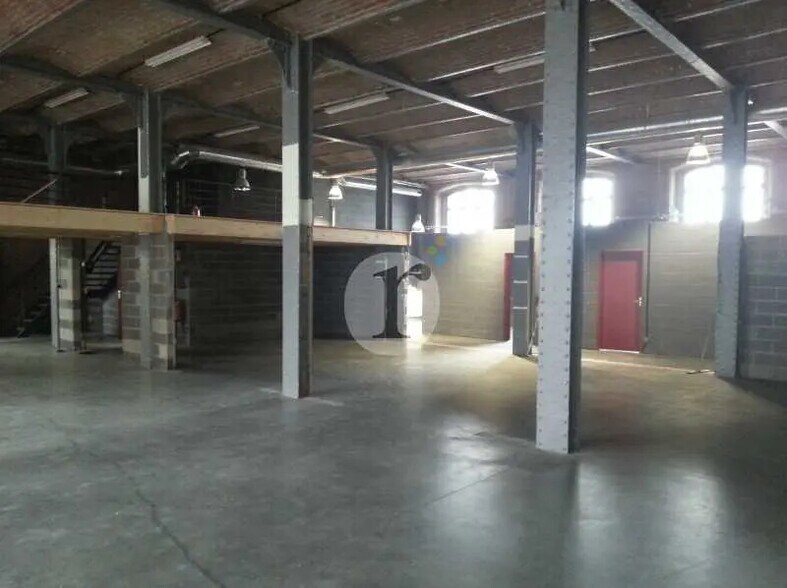 Office in Roubaix for lease - Interior Photo - Image 1 of 4