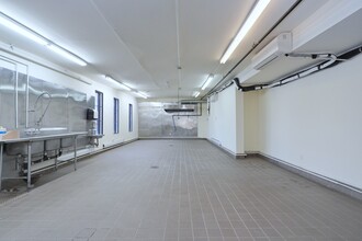 225 34th St, Brooklyn, NY for lease Interior Photo- Image 1 of 15