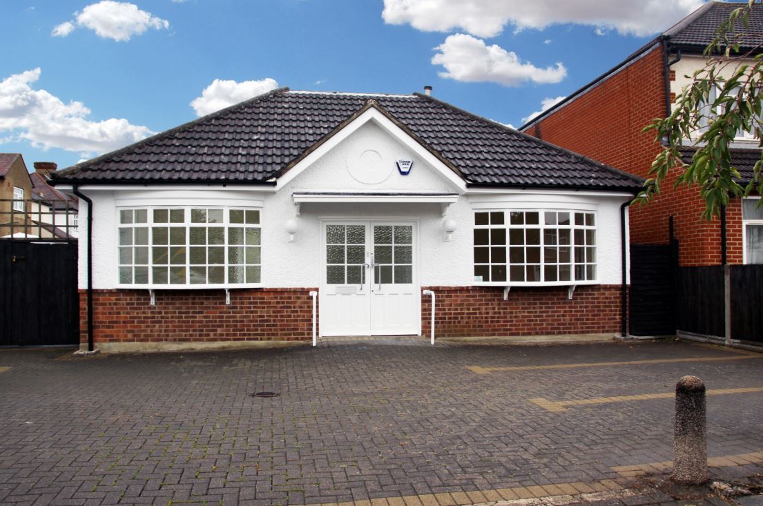 2B Kenton Gdns, Harrow for sale Primary Photo- Image 1 of 1