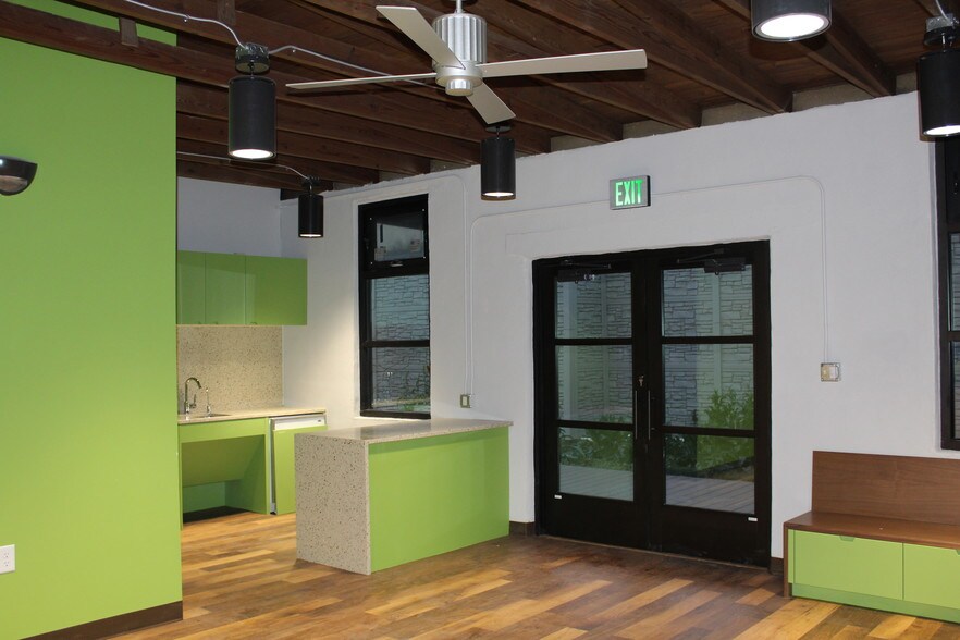 111 N Nugent Ave, Johnson City, TX for sale - Other - Image 1 of 1