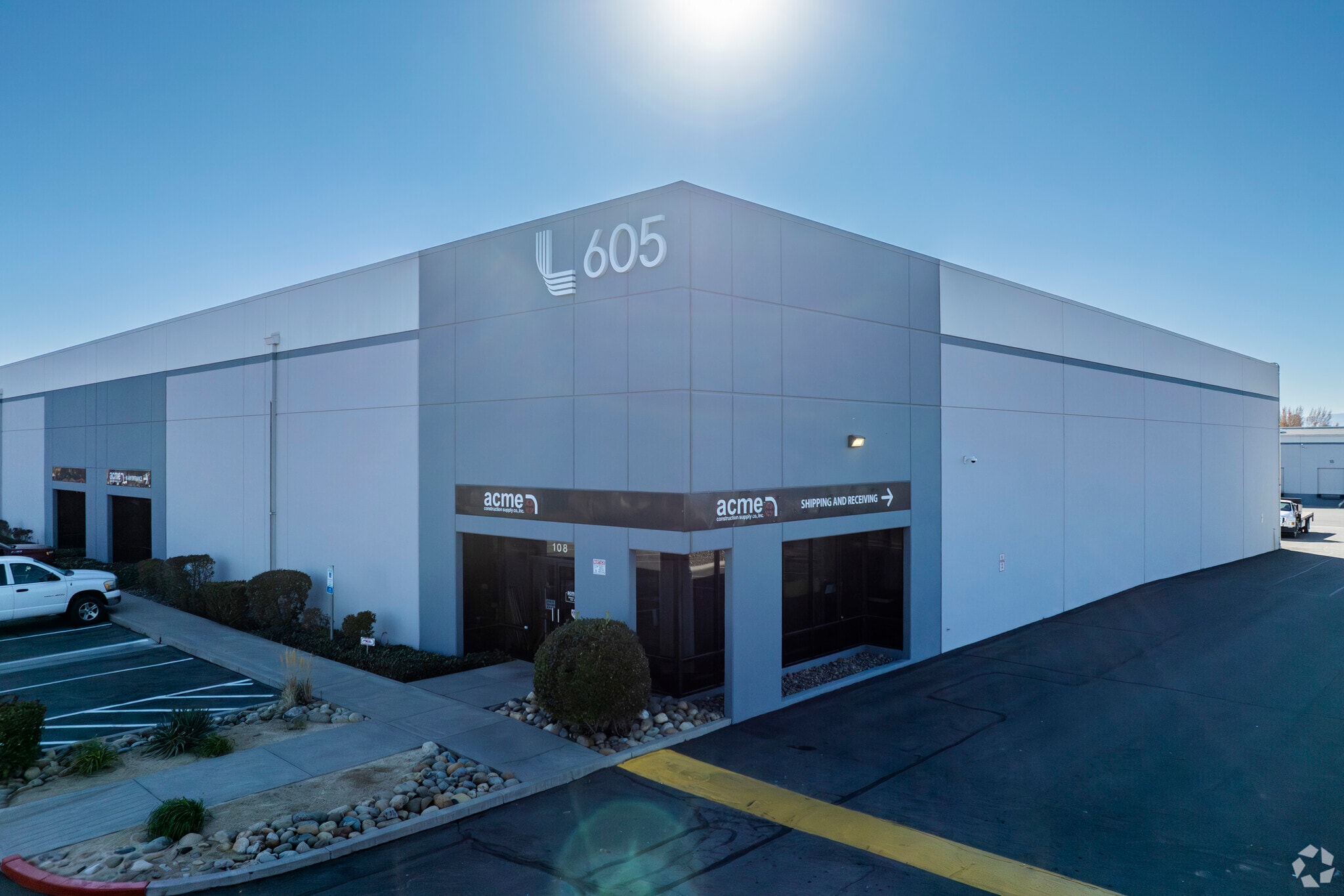 605 Glendale Ave, Sparks, NV for lease Primary Photo- Image 1 of 6