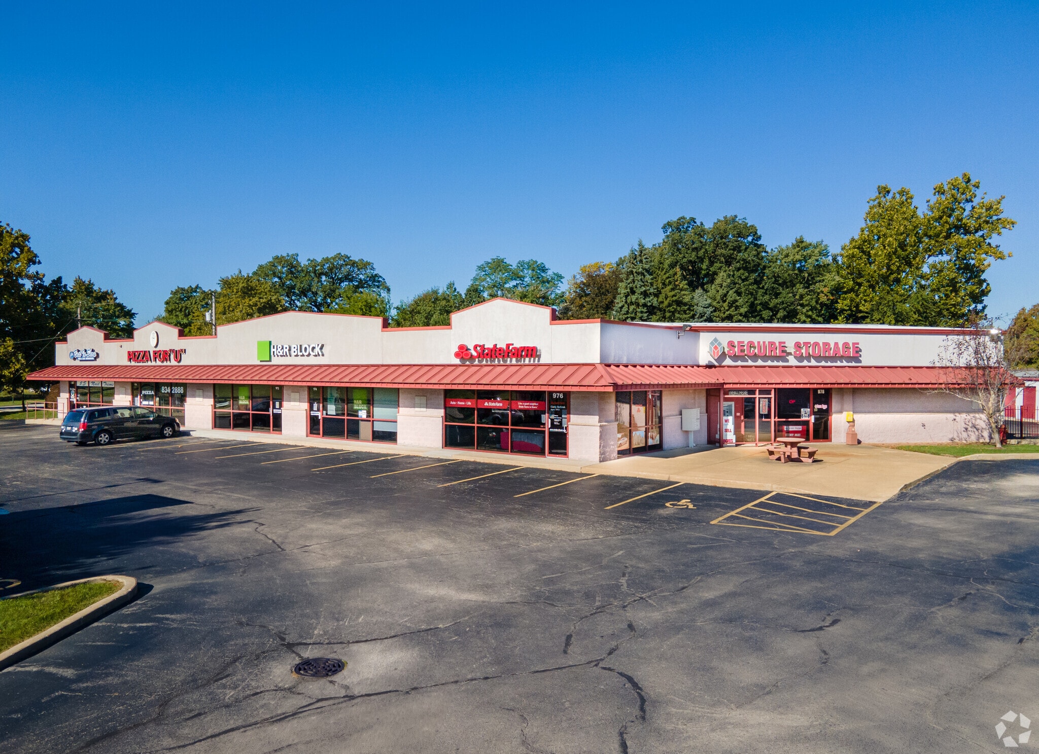 968-978 E 9th St, Lockport, IL for lease Primary Photo- Image 1 of 7