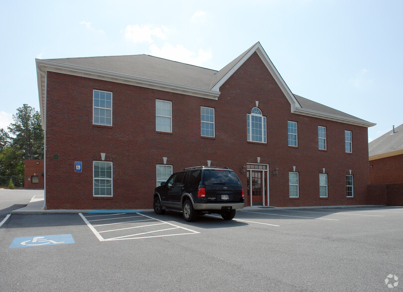 132 Stanley Ct, Lawrenceville, GA for lease - Building Photo - Image 1 of 5