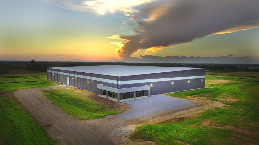 279 Jaime Whitten Blvd, Saltillo, MS 38866 CDF Saltillo Shell/BTS