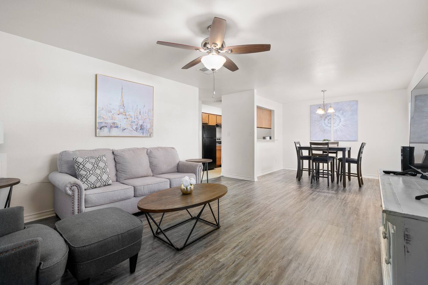 201 Taylor Rd, Falfurrias, TX 78355 Sundance Apartments