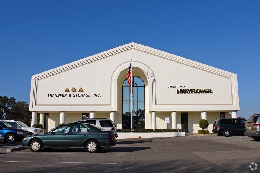 113 Hollywood Blvd, Fort Walton Beach, FL for lease - Building Photo - Image 2 of 4