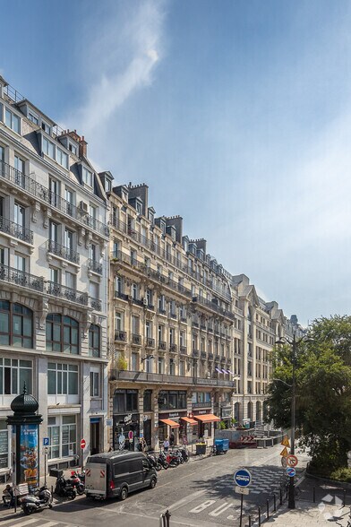 Rue Réaumur, Paris for lease - Building Photo - Image 2 of 5