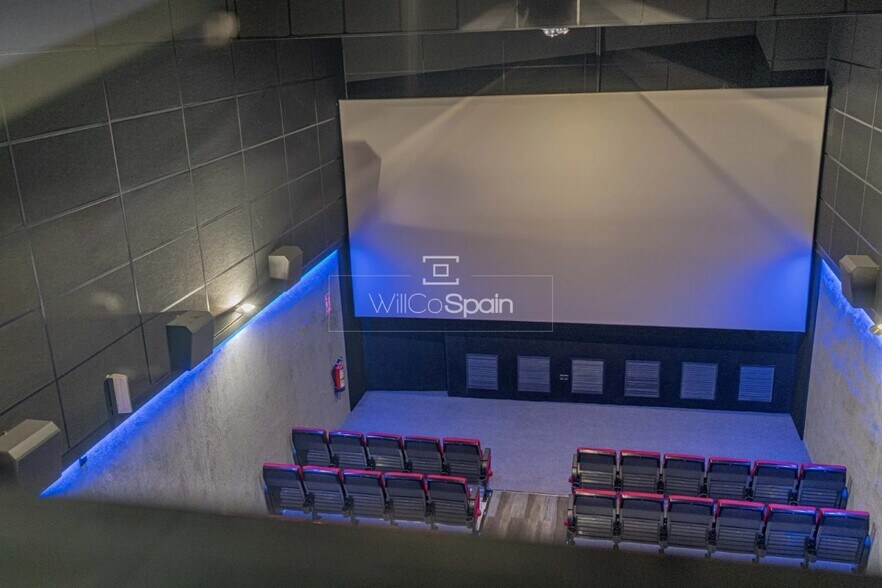 Retail in Villa del Prado, Madrid for sale - Interior Photo - Image 3 of 19