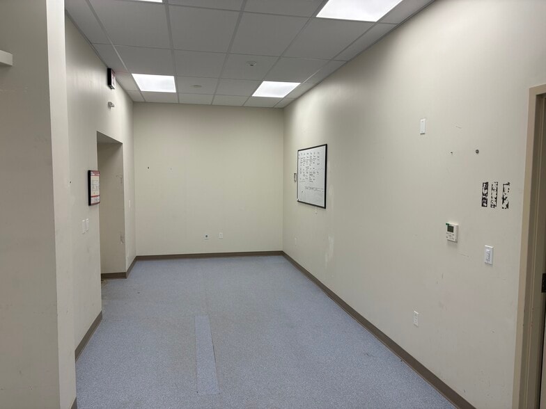 5115 W Brinkley Rd, Kennewick, WA for lease - Building Photo - Image 3 of 20
