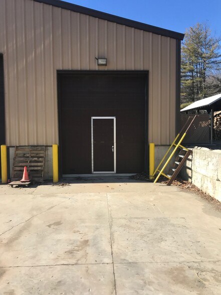 21 Allen Ln, Bloomingburg, NY for sale - Building Photo - Image 1 of 1