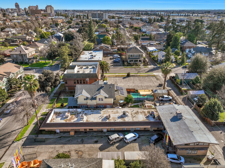 317-329 N Van Ness Ave, Fresno, CA for sale - Building Photo - Image 2 of 9