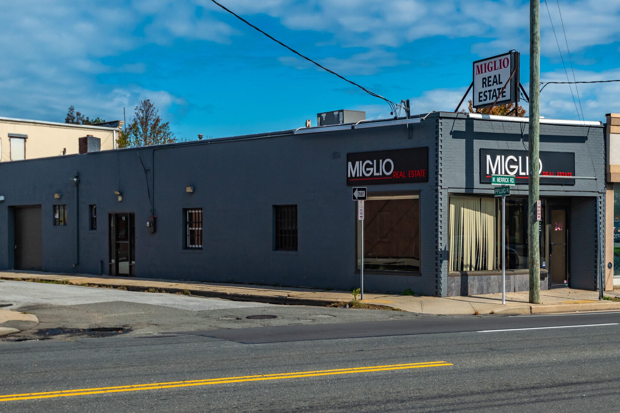 249 W Merrick Rd, Valley Stream, NY for sale Building Photo- Image 1 of 1