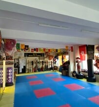 892-898 Shields Rd, Newcastle Upon Tyne for lease Interior Photo- Image 2 of 2