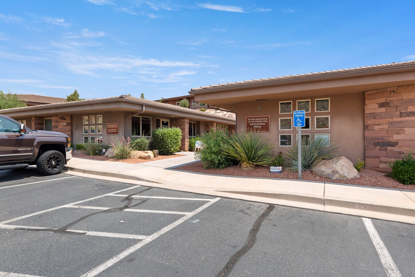 230 N 1680 E, Saint UT 84790