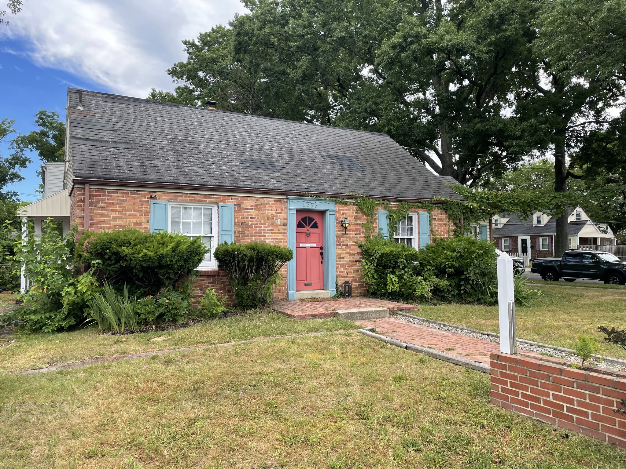 3430 Hamilton St, Hyattsville, MD for lease Building Photo- Image 1 of 11