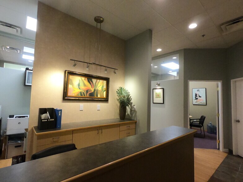 189 Davie St, Vancouver, BC for sale - Interior Photo - Image 3 of 10