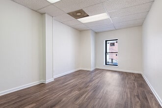 1045 N Canal St, Pittsburgh, PA for lease Interior Photo- Image 1 of 2
