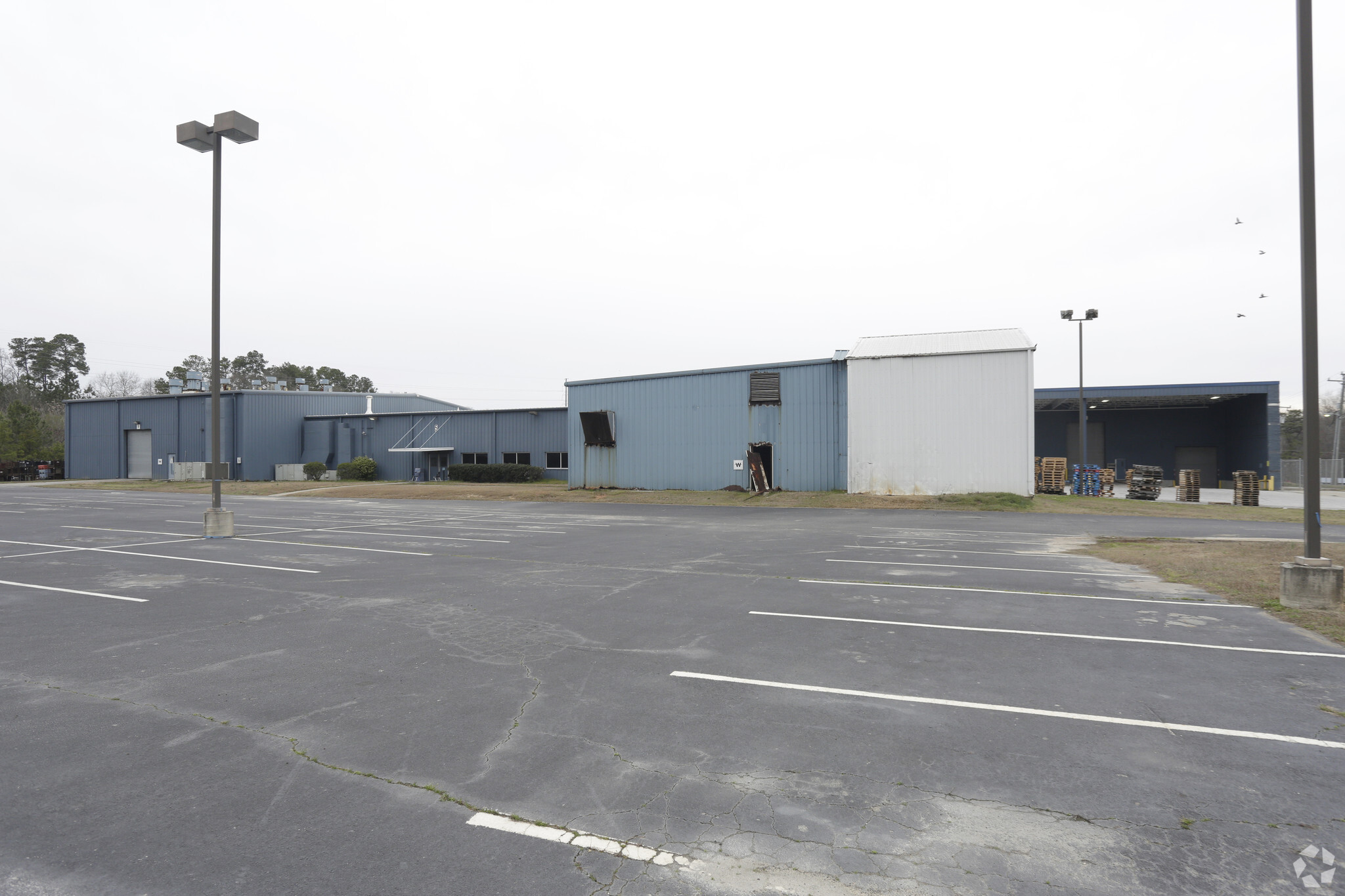 100 Industrial Blvd, Fountain Inn, SC for sale Primary Photo- Image 1 of 1