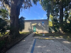 2385 Corbett St, Jacksonville, FL for lease Interior Photo- Image 2 of 15