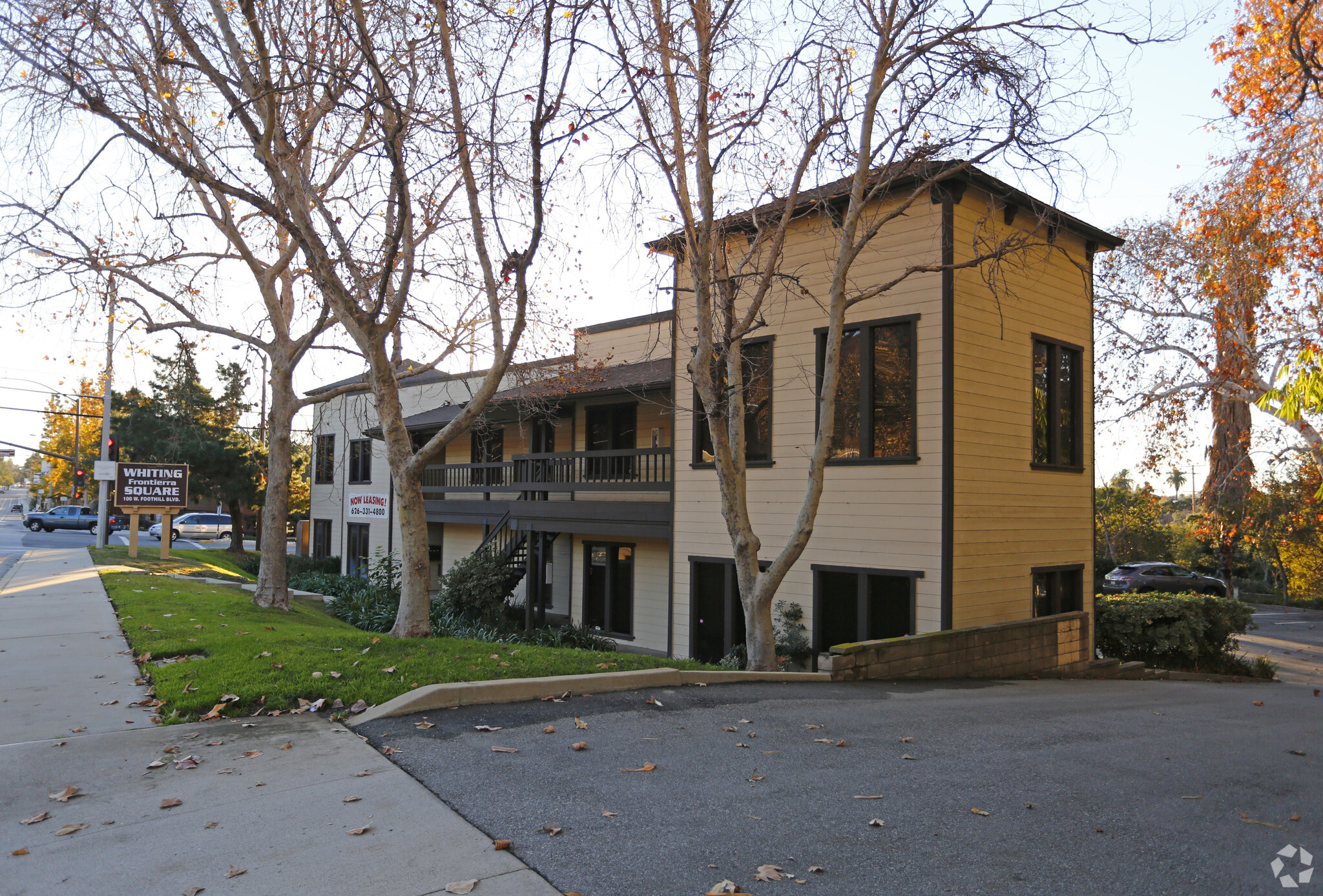 100 W Foothill Blvd, San Dimas, CA for lease Primary Photo- Image 1 of 7