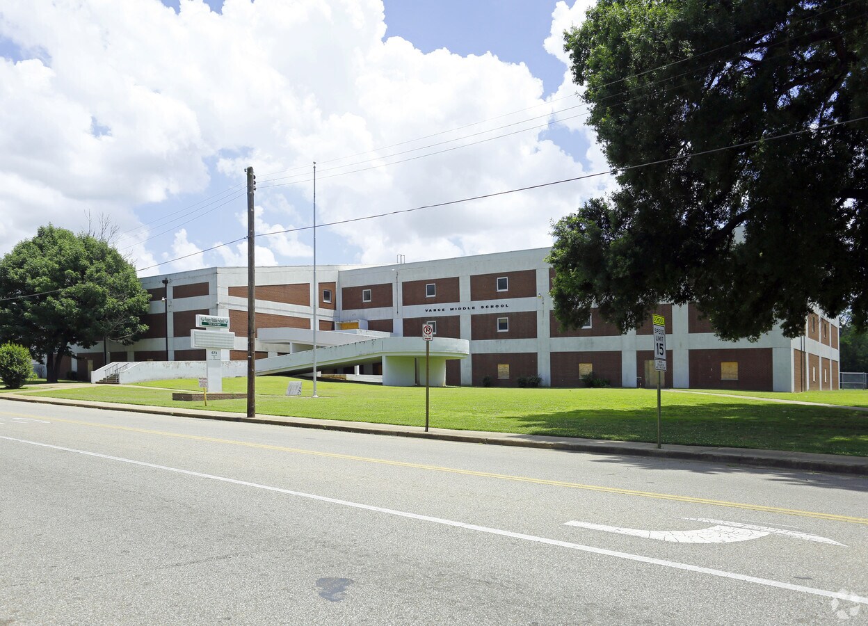 673 Vance Ave, Memphis, TN 38126