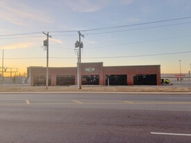 2212 W Hefner Rd, Oklahoma City OK - Warehouse