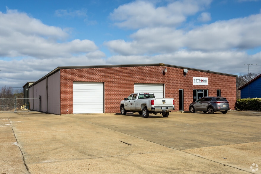 1356 Brookhaven Dr, Southaven, MS for sale - Primary Photo - Image 1 of 1