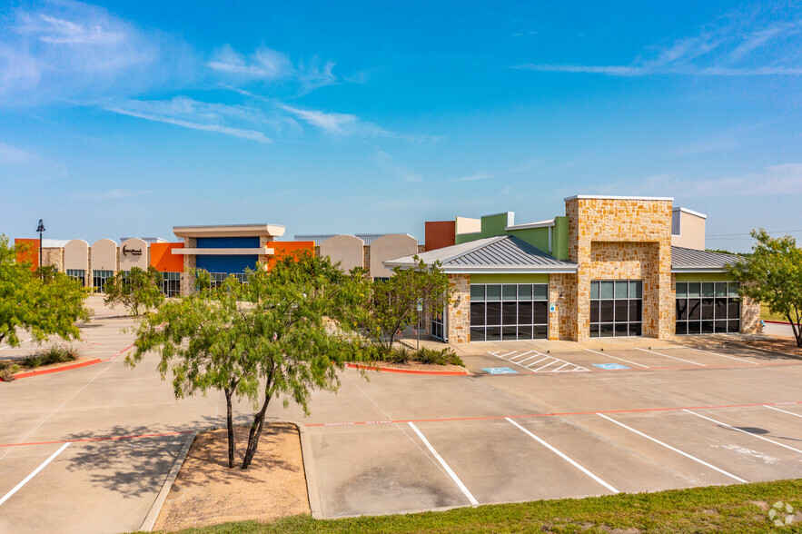 1855 T L Townsend Dr, Rockwall, TX 75032 - Shops at Galaxy Ranch | LoopNet