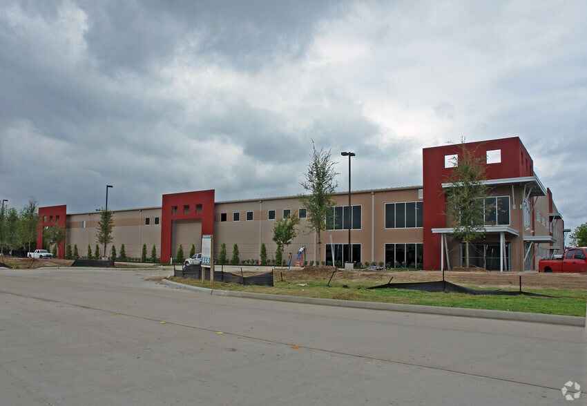 522 Gillingham Ln, Sugar Land, TX 77478 - Industrial for Lease | LoopNet