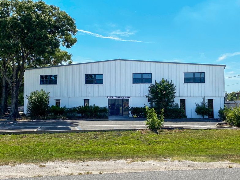 7750 Professional Pl, Tampa, FL for sale - Building Photo - Image 1 of 4