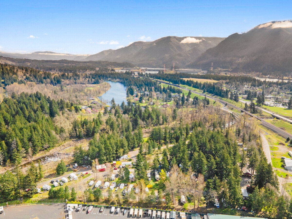 355 Evergreen Dr, North Bonneville, WA 98639