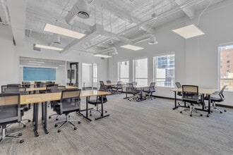 112 N Central Ave, Phoenix, AZ for lease Interior Photo- Image 1 of 8